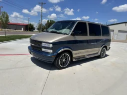 
										2000 Chevrolet Astro Regency Conversion Van full									