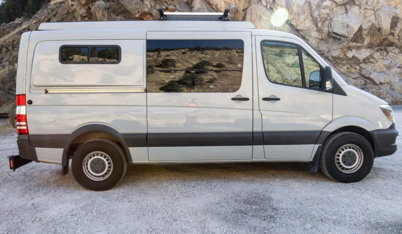 
								2018 Mercedes-Benz Sprinter Sportsmobile Camper full									