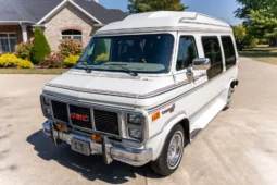 
										1991 GMC Vandura 2500 Starcraft Conversion Van full									