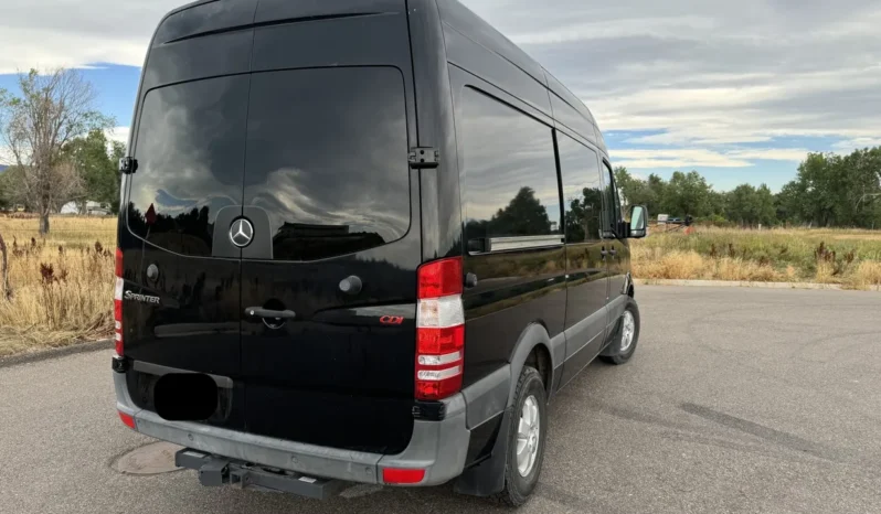 
								2010 Mercedes-Benz Sprinter 2500 Cargo Van full									