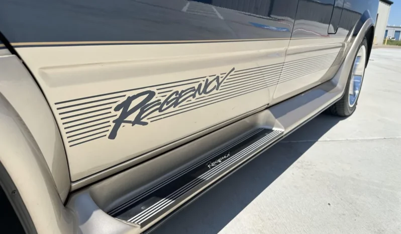 
								2000 Chevrolet Astro Regency Conversion Van full									