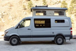 
										2018 Mercedes-Benz Sprinter Sportsmobile Camper full									