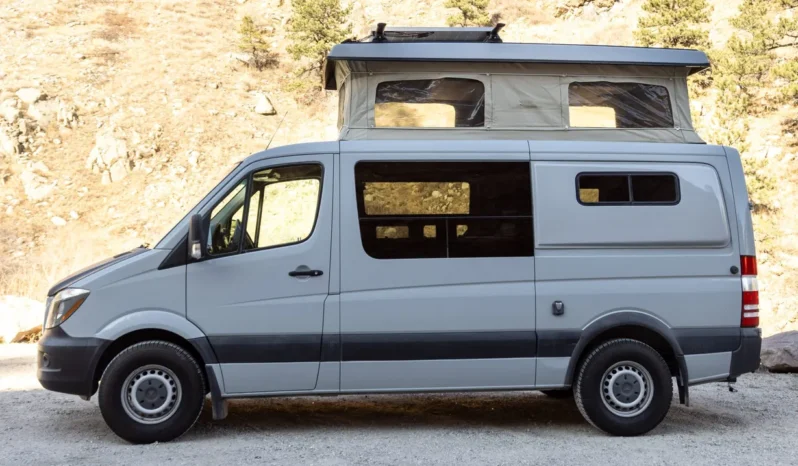 
								2018 Mercedes-Benz Sprinter Sportsmobile Camper full									