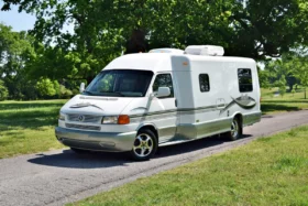 2001 Winnebago Rialta Volkswagen EuroVan