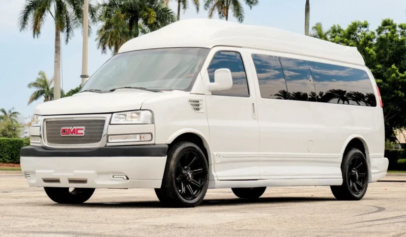
								2013 GMC Savana G2500 Explorer Conversion Van full									