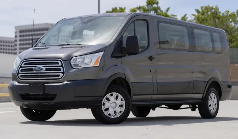 
								2016 Ford Transit 350 XLT 15-Passenger Wagon full									