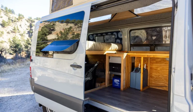 
								2018 Mercedes-Benz Sprinter Sportsmobile Camper full									