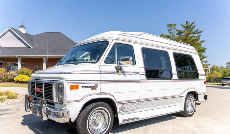 
								1991 GMC Vandura 2500 Starcraft Conversion Van full									