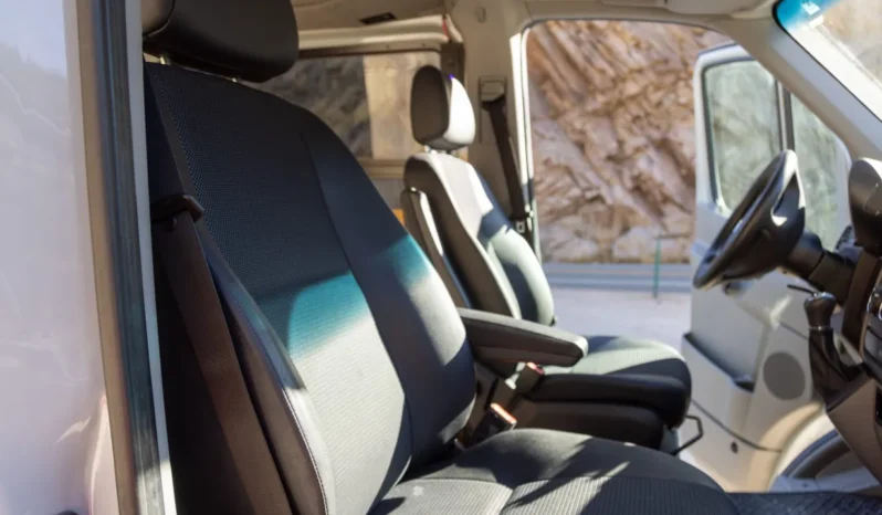 
								2018 Mercedes-Benz Sprinter Sportsmobile Camper full									