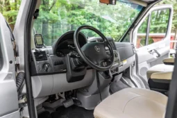 
										2014 Winnebago Era 70X Motorhome full									