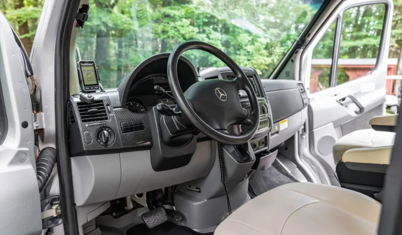 
								2014 Winnebago Era 70X Motorhome full									