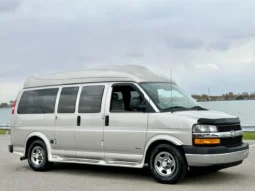 
										2006 Chevrolet Express Southern Comfort Conversion Van full									