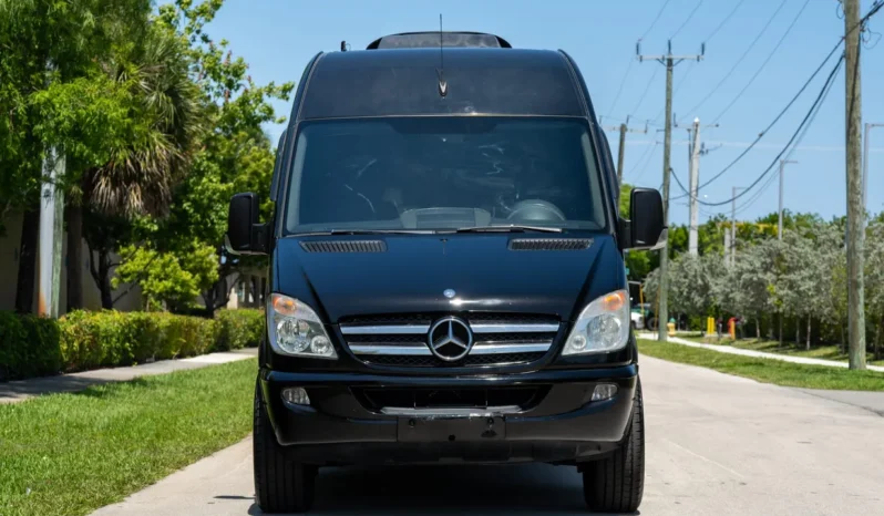 
								2012 Mercedes-Benz Sprinter 2500 Executive Coach full									