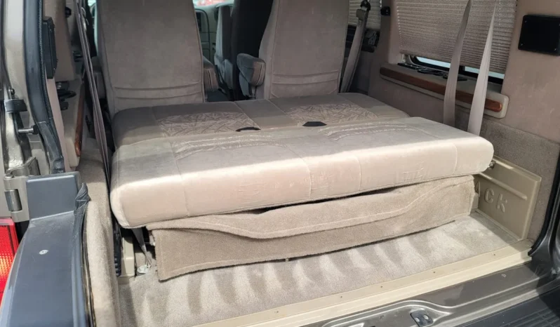 
								2002 Chevrolet Astro Quality Coaches Conversion Van full									
