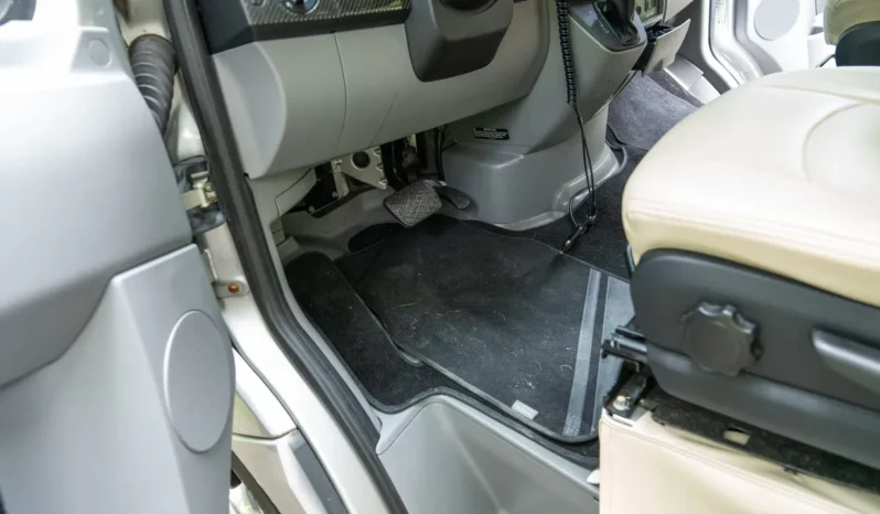 
								2014 Winnebago Era 70X Motorhome full									