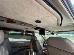 
										2000 Chevrolet Astro Regency Conversion Van full									