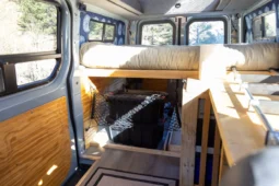 
										2018 Mercedes-Benz Sprinter Sportsmobile Camper full									