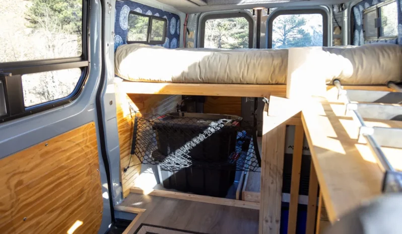 
								2018 Mercedes-Benz Sprinter Sportsmobile Camper full									