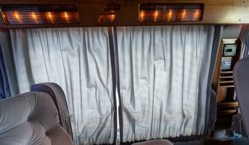 
								1991 GMC Vandura 2500 Starcraft Conversion Van full									