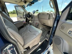 
										2000 Chevrolet Astro Regency Conversion Van full									