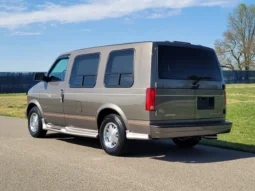 
										2002 Chevrolet Astro Quality Coaches Conversion Van full									