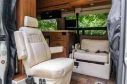 
										2014 Winnebago Era 70X Motorhome full									