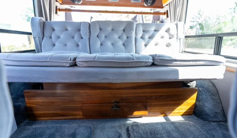 
								1991 GMC Vandura 2500 Starcraft Conversion Van full									