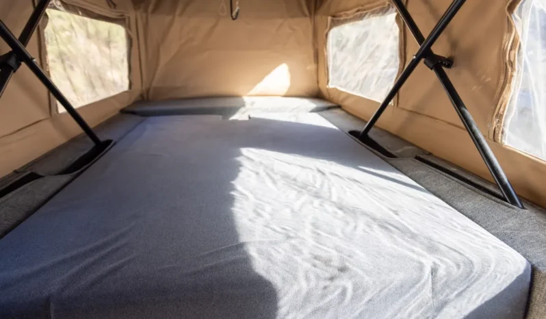 
								2018 Mercedes-Benz Sprinter Sportsmobile Camper full									