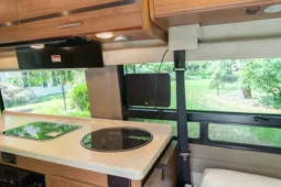 
										2014 Winnebago Era 70X Motorhome full									