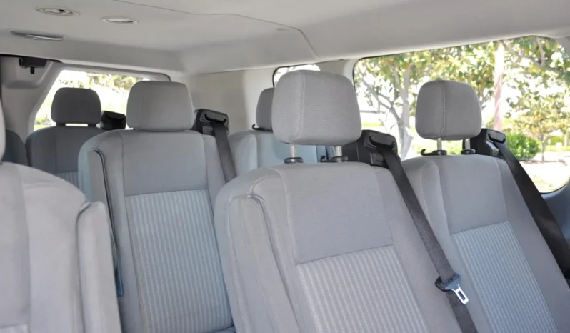
								2016 Ford Transit 350 XLT 15-Passenger Wagon full									