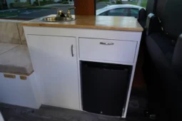 
										2013 Mercedes-Benz Sprinter 2500 Camper Conversion full									