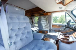 
										1991 GMC Vandura 2500 Starcraft Conversion Van full									