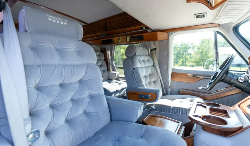 
								1991 GMC Vandura 2500 Starcraft Conversion Van full									