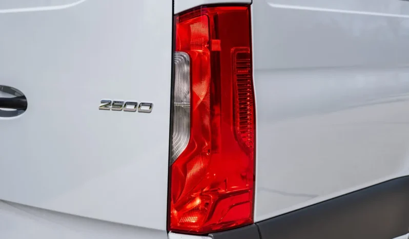 
								2023 Mercedes-Benz Sprinter 2500 Cargo Van full									