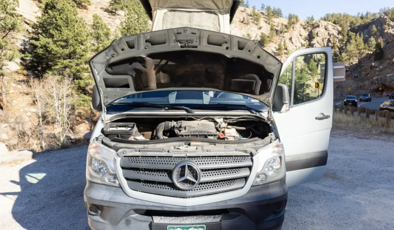 
								2018 Mercedes-Benz Sprinter Sportsmobile Camper full									
