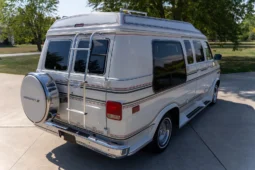 
										1991 GMC Vandura 2500 Starcraft Conversion Van full									