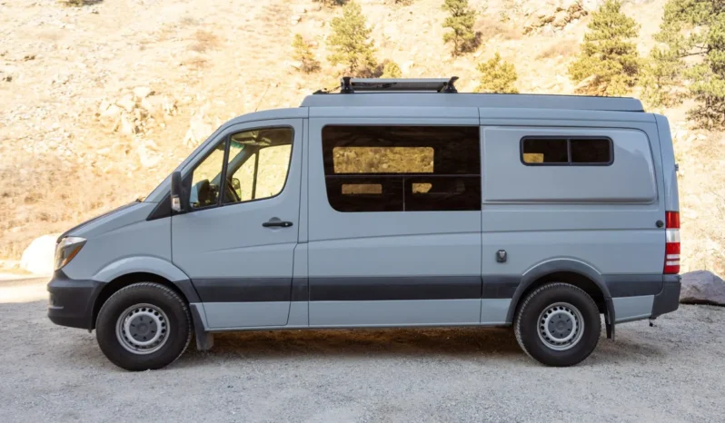 
								2018 Mercedes-Benz Sprinter Sportsmobile Camper full									