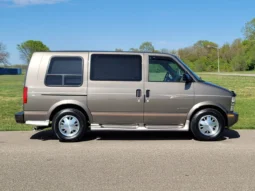 
										2002 Chevrolet Astro Quality Coaches Conversion Van full									